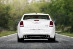 Chrysler 300C SRT8 2012 года